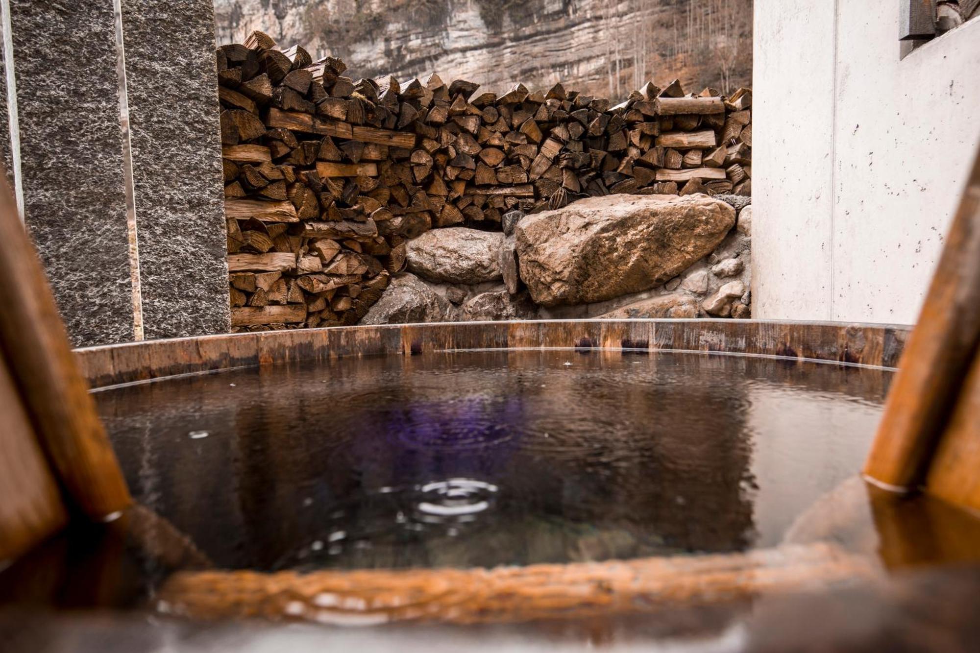Huettenhotel Husky Lodge Muotathal Zewnętrze zdjęcie