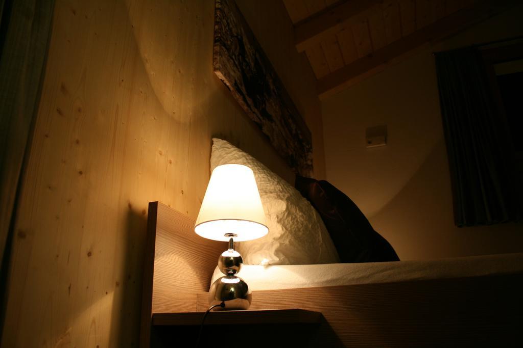 Huettenhotel Husky Lodge Muotathal Pokój zdjęcie