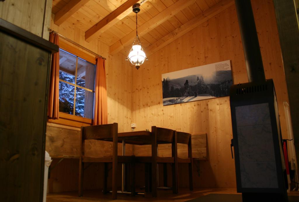 Huettenhotel Husky Lodge Muotathal Pokój zdjęcie