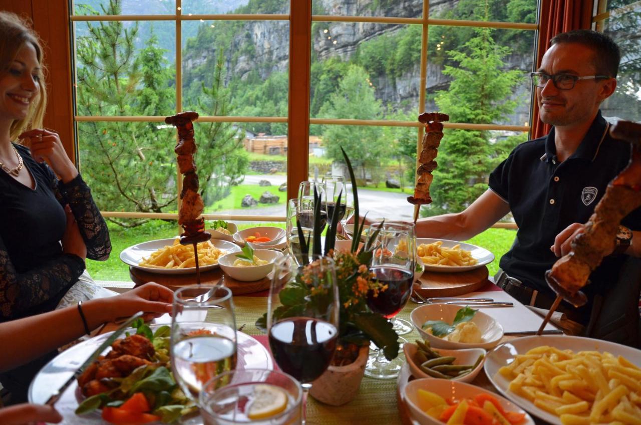 Huettenhotel Husky Lodge Muotathal Zewnętrze zdjęcie